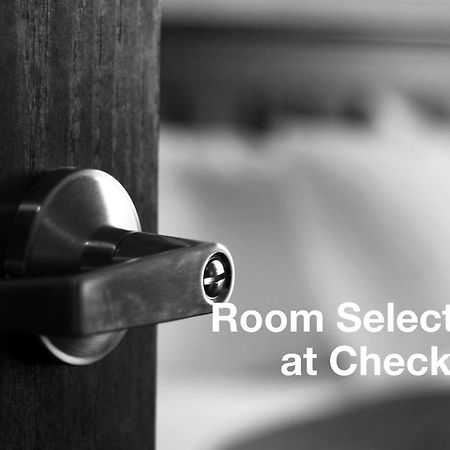Scottish Inn Downtown Jacksonville Room photo